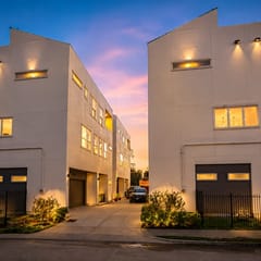Sleeps 20! 2 Luxury Homes Side by Side