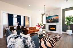 4BR Urban Oasis | Rooftop | FIFA | Gym | Nr Dwntwn