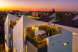 Sleeps 40! 4 Luxe Homes Together | Rice Military - Image 2
