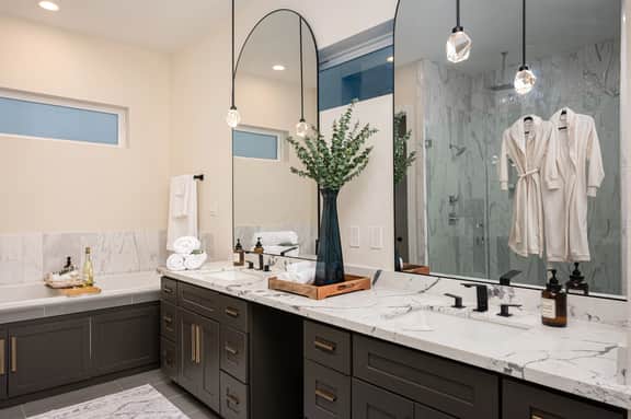 The Eterne: Luxe 4BR + Private Rooftop | Rice Military - Image 5