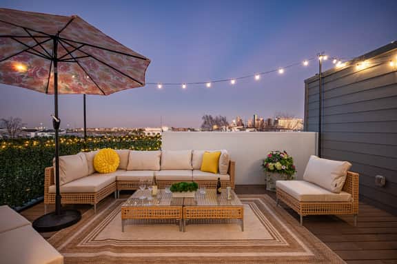 Rooftop Retreat• 5 beds• Downtown HTX Views
