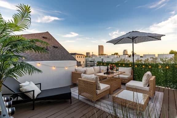 Sleeps 40! 4 Luxe Homes Together | Rice Military - Image 5