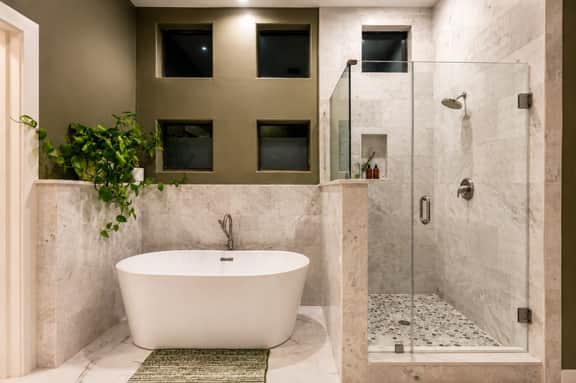 Modern Living in Houston | 3-Story Near Everything - Image 2